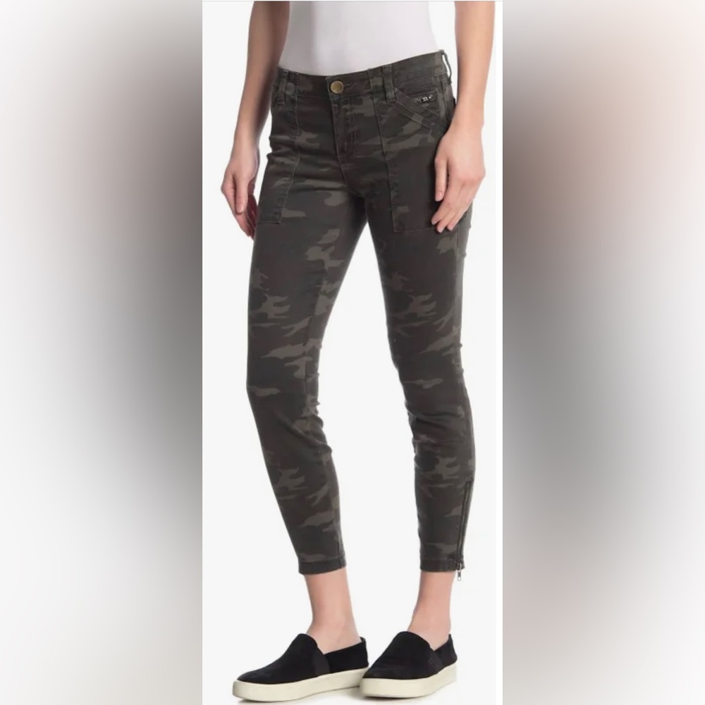 Kut From the Kloth Theresa zipper detail cargo skinny pant